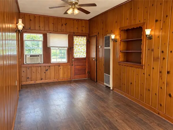 820 Tank AVE, Neodesha, KS 66757