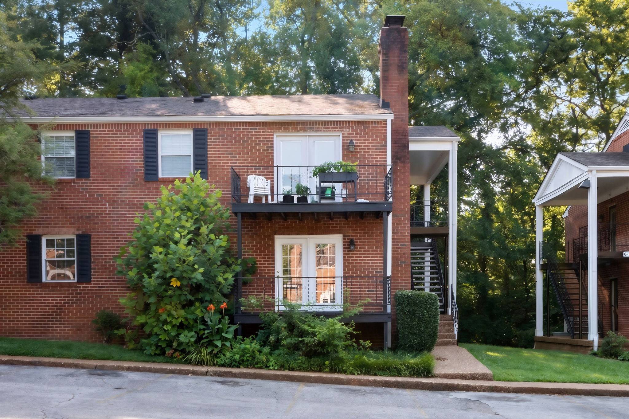 601 Boyd Mill Ave #G8, Franklin, TN 37064