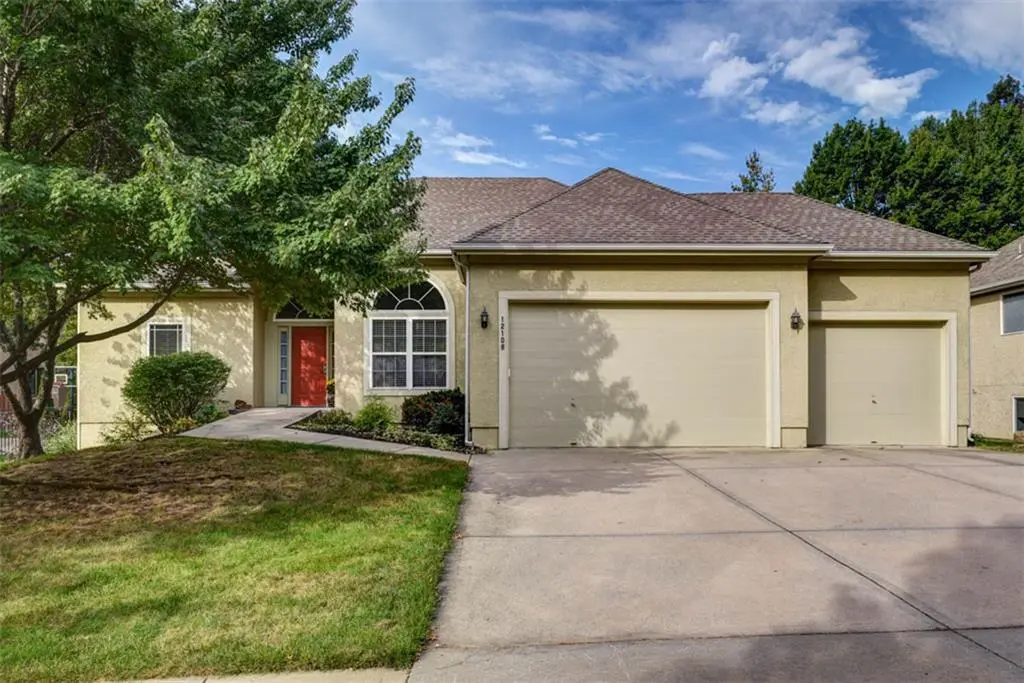 12108 McGee ST, Kansas City, MO 64145