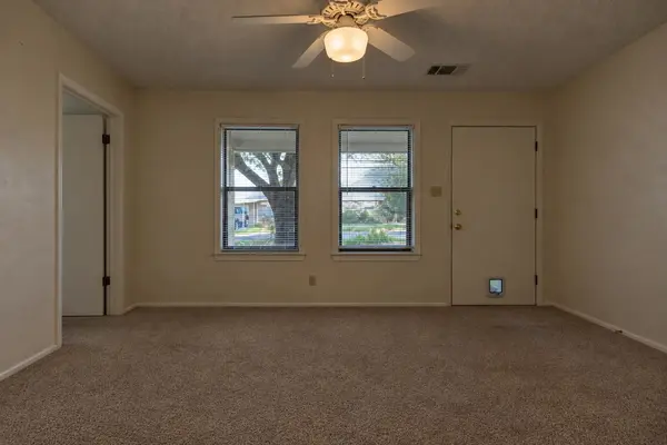 1208 Olive ST, Llano, TX 78643