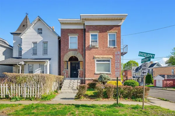 22 Overlook PL, Newburgh, NY 12550