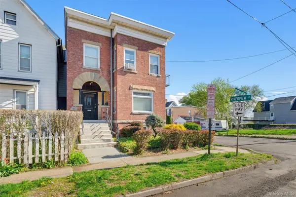 22 Overlook PL, Newburgh, NY 12550