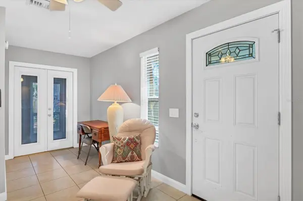 2703 FOREST KNOLL DR #B, Sarasota, FL 34232