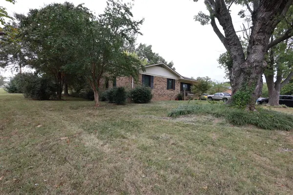 216 Staggs Dr, Portland, TN 37148
