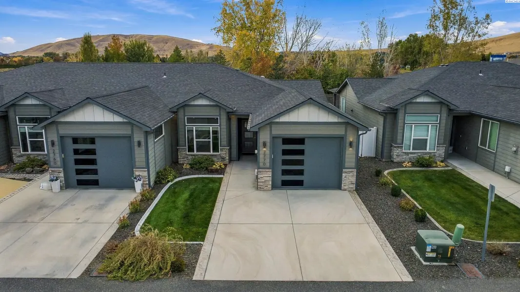2770 Friesian Court, West Richland, WA 99353