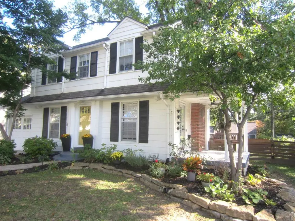 5233 Nall AVE, Roeland Park, KS 66202