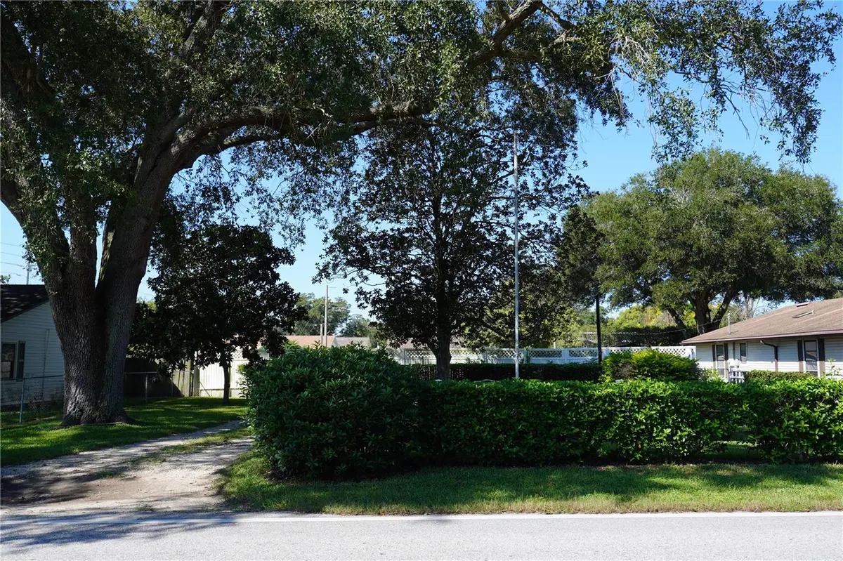 STRICKLAND AVE, Lakeland, FL 33812