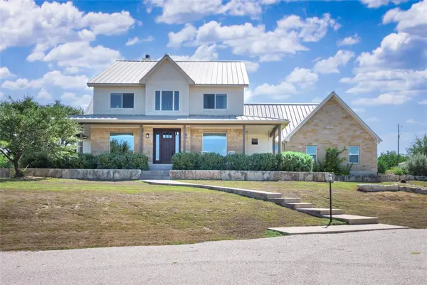 1051 Trailhead CIR, Dripping Springs, TX 78620