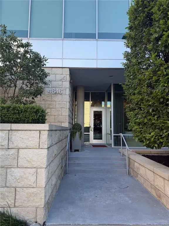 4646 Broadway ST #11S, Kansas City, MO 64112