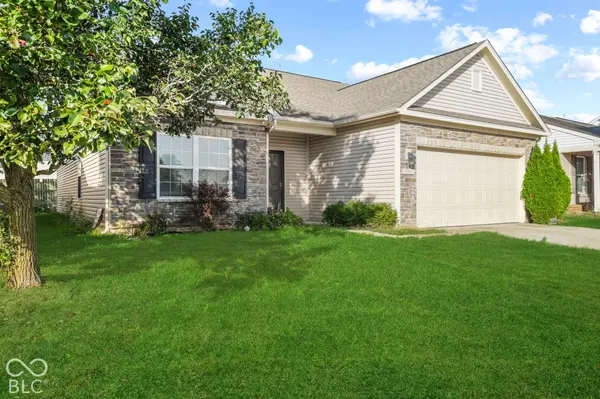 1650 Bridgecreek XING, Greenwood, IN 46143