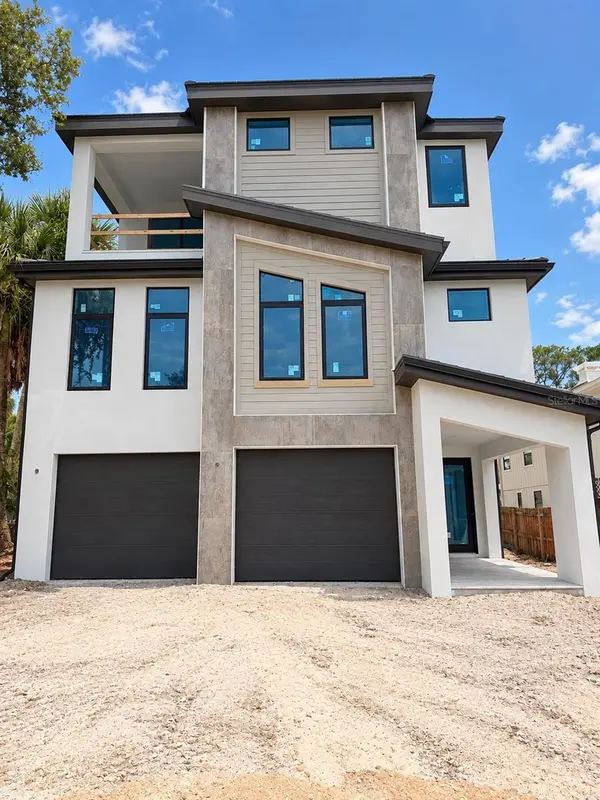 4903 COMMONWEALTH DR, Sarasota, FL 34242
