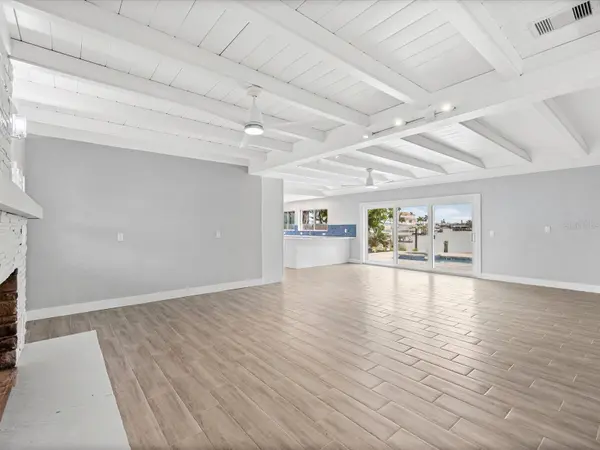 529 80TH AVE, St Pete Beach, FL 33706