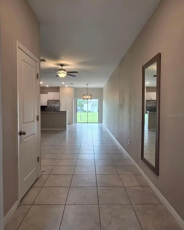 9659 PEMBROOKE PINES DR, Sun City Center, FL 33573