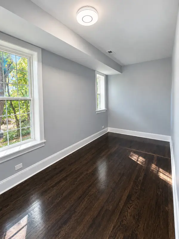 7758 S Saginaw AVE #2, Chicago, IL 60649