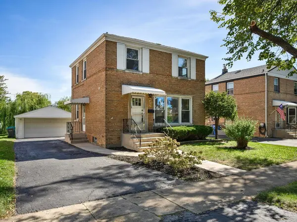 427 E End AVE, Hillside, IL 60162