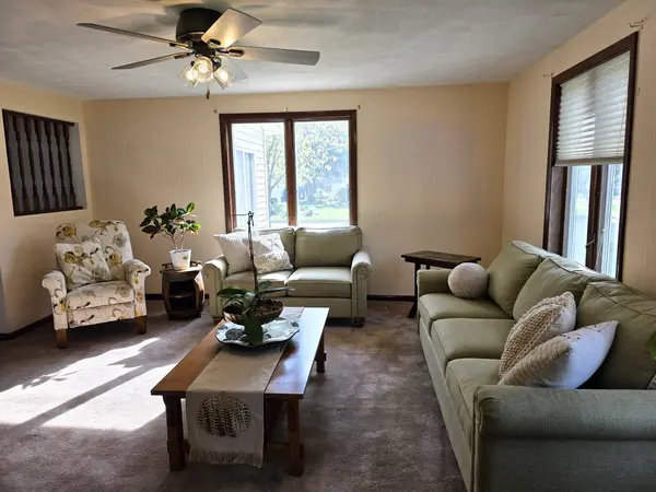312 W 6th ST, Prophetstown, IL 61277