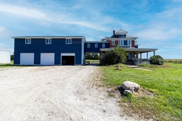 9698 16th Road, Argos, IN 46501