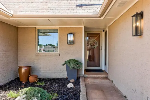 12208 Cantle RD, Oklahoma City, OK 73120