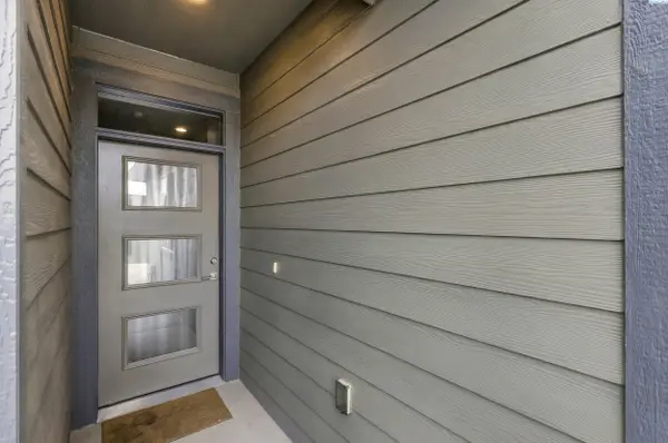 2770 Friesian Court, West Richland, WA 99353