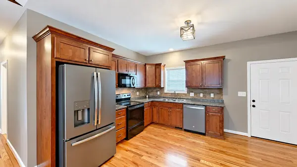 389 Morgan RD, Wellford, SC 29385