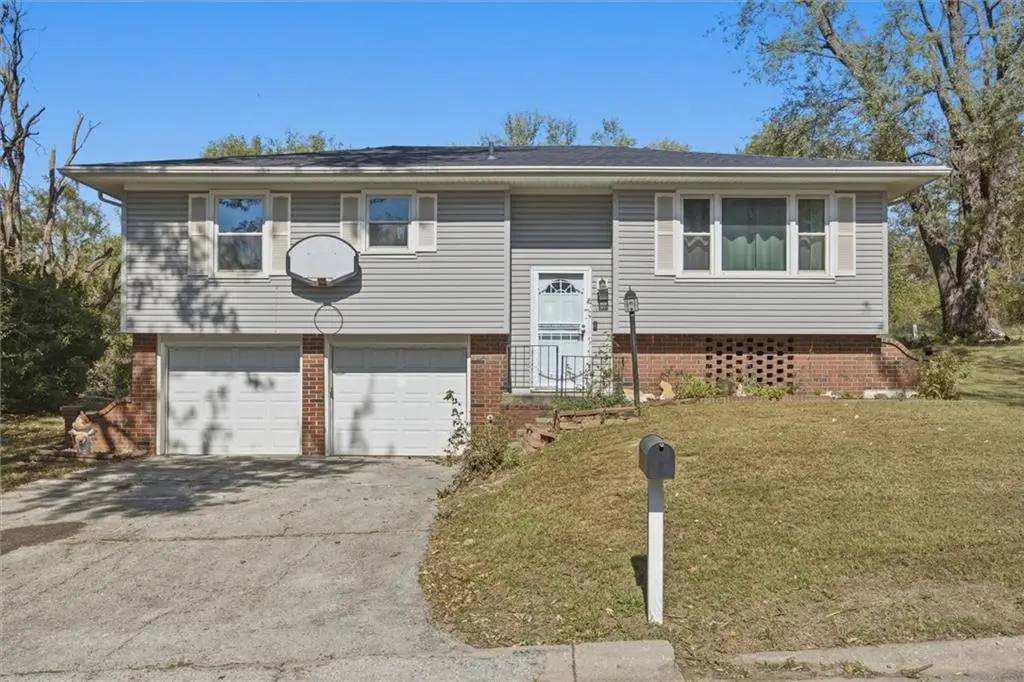 5538 Webster AVE, Kansas City, KS 66104