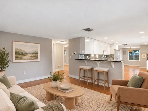 4840 S Huron, Englewood, CO 80110