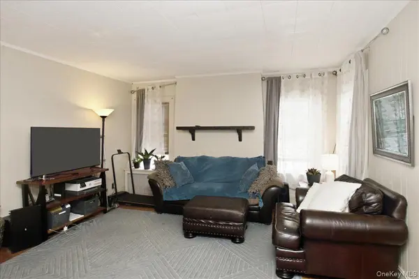 179 Crowell ST, Hempstead, NY 11550