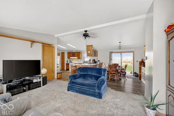 8264 W 600 RD S, Tipton, IN 46072