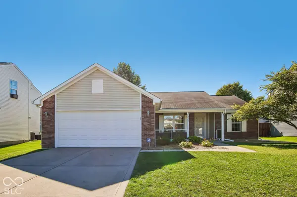 12305 Titans DR, Fishers, IN 46037