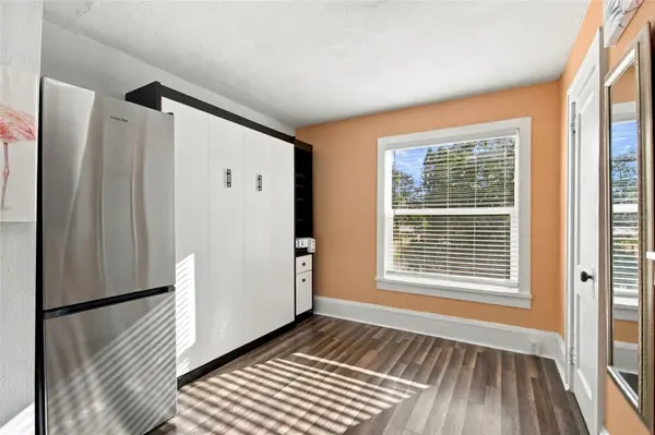 7401 & 1/2 1ST AVE N #UPR-A, St Petersburg, FL 33710