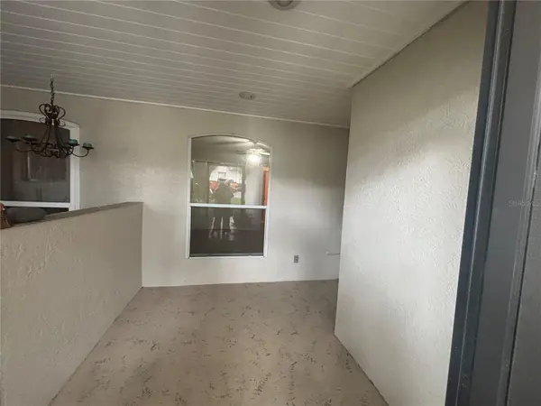 8815 VILLAGE GREEN BLVD, Clermont, FL 34711