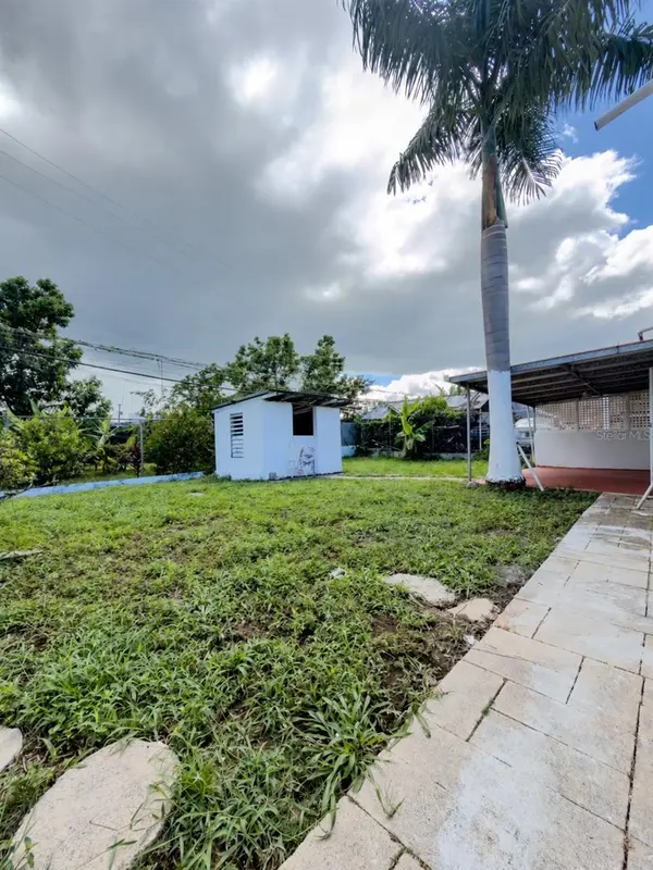 CALLE 19 E 15 BAYAMON GARDENS, Bayamon, PR 00957