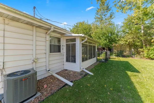 1001 Winthrop AVE, Joliet, IL 60435