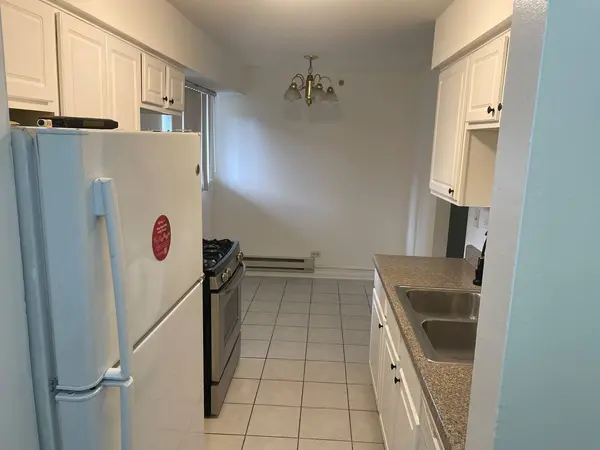 1480 S BUSSE RD #1F, Mount Prospect, IL 60056