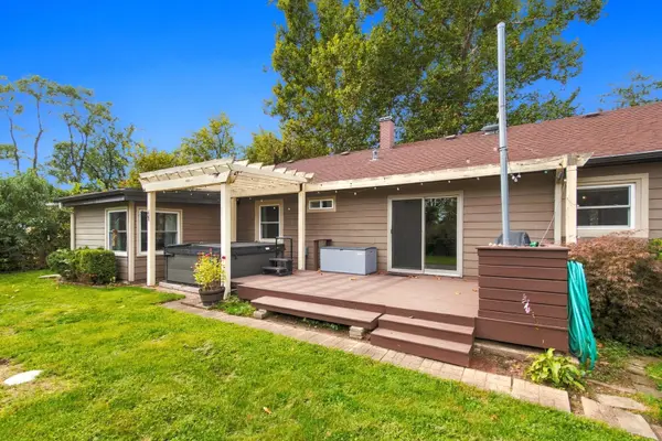 2N061 Virginia AVE, Glen Ellyn, IL 60137