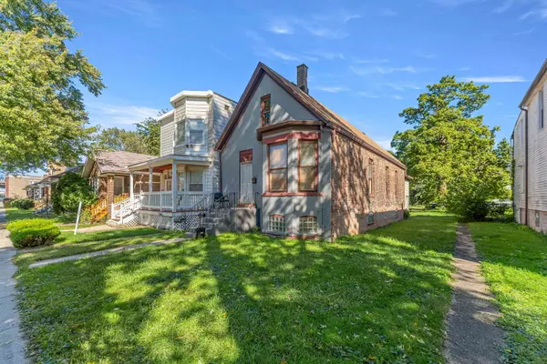6739 S Prairie AVE, Chicago, IL 60637