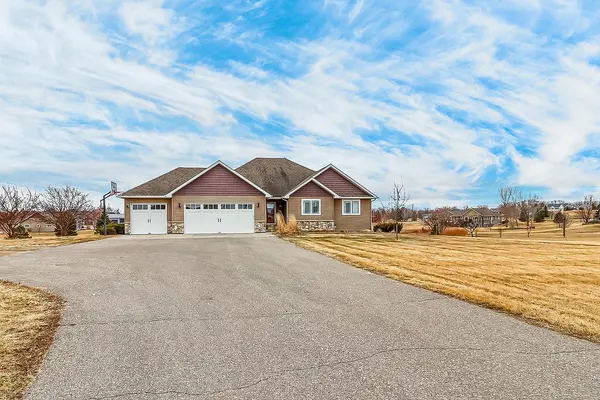 23672 Highland TRL, Fergus Falls, MN 56537