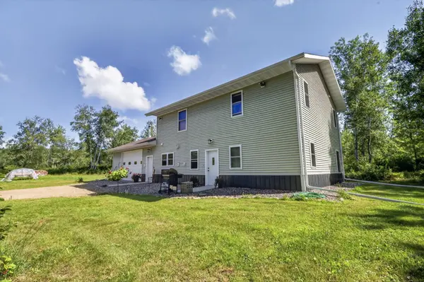 51150 N White Swan Lake Rd, Bigfork, MN 56628