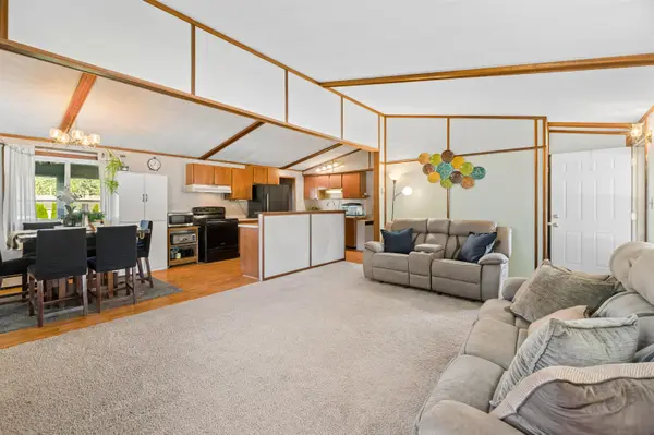 524 W 10TH ST, Kaukauna, WI 54130