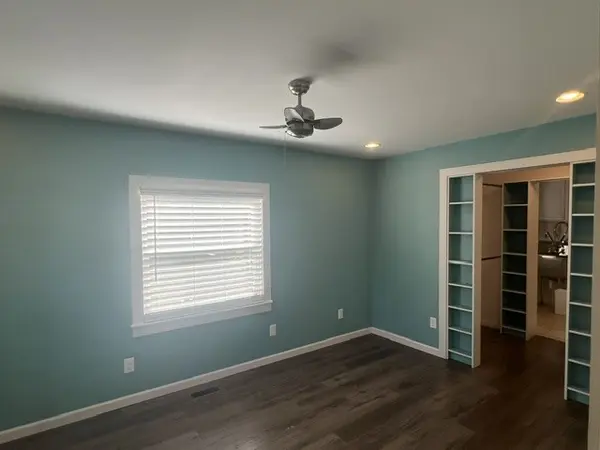 1206 E Lauderdale St, Tullahoma, TN 37388