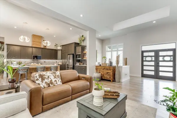 4015 N Fiddlers Cove, Maize, KS 67101