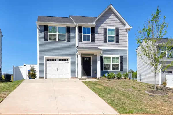 2225 Bassinger CT, Wellford, SC 29384