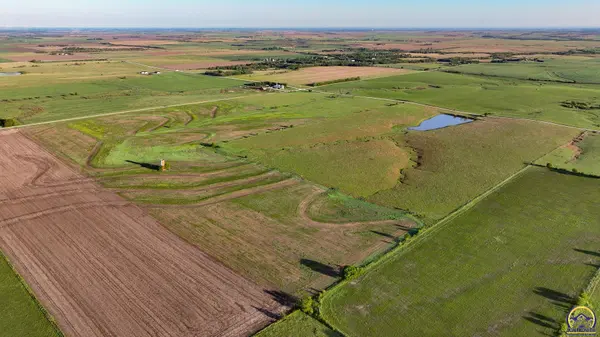 2345 S 2700 Rd, Burdick, KS 66838