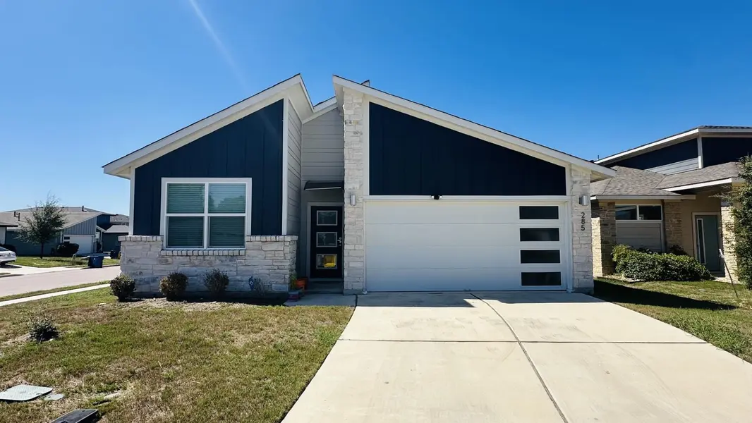 285 Tequilana PASS, Leander, TX 78641