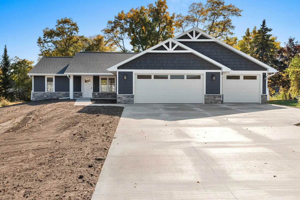 1218 PECOR ST, Oconto, WI 54153-0000