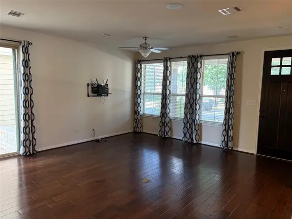 133 Buckthorn DR, Dripping Springs, TX 78620