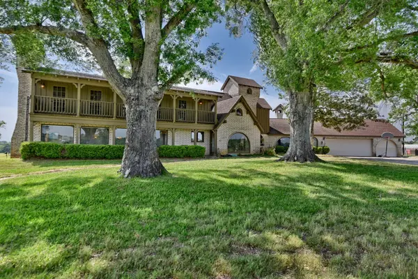 2575 Old Mill Creek RD, Brenham, TX 77833