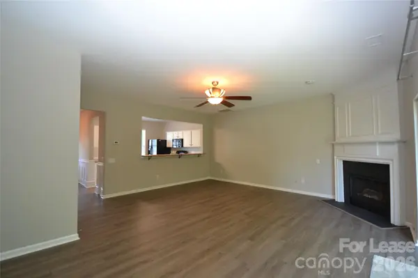 6655 Rothchild DR, Charlotte, NC 28270