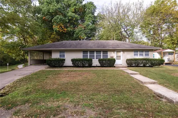 5444 N Cypress AVE, Kansas City, MO 64119