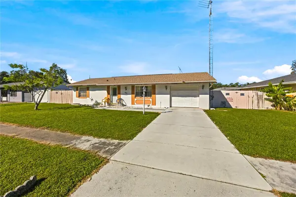 402 MARION OAKS DR, Ocala, FL 34473